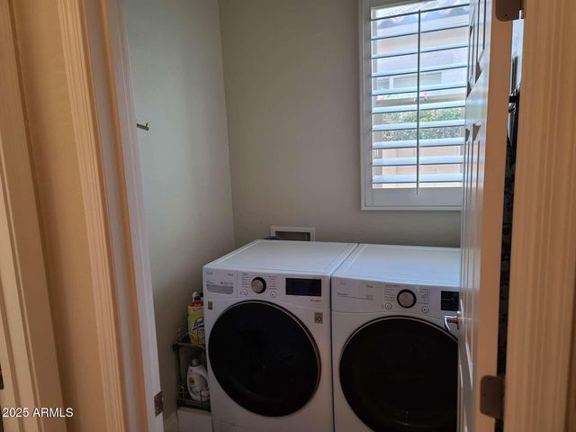 3337 W LINKS Drive, Phoenix, AZ 85086