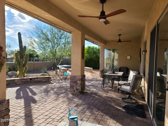 3337 W LINKS Drive, Phoenix, AZ 85086