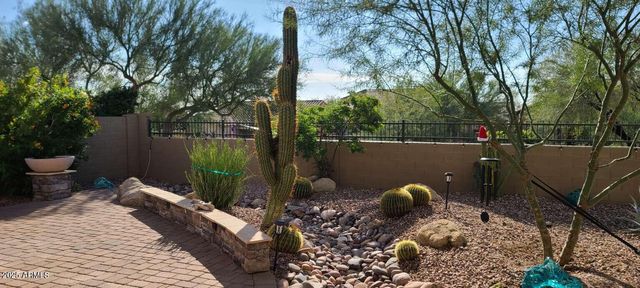 3337 W LINKS Drive, Phoenix, AZ 85086