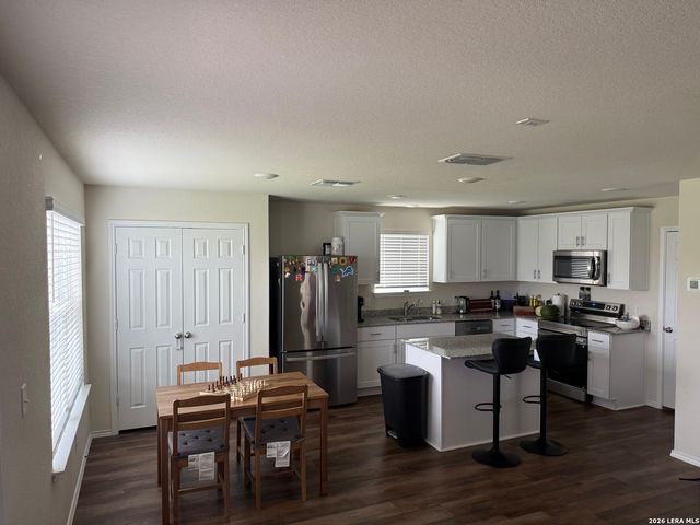 6606 Turnpike, Converse, TX 78109