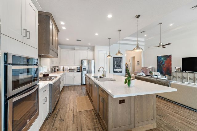 518 Carrara Court, Jupiter, FL 33478