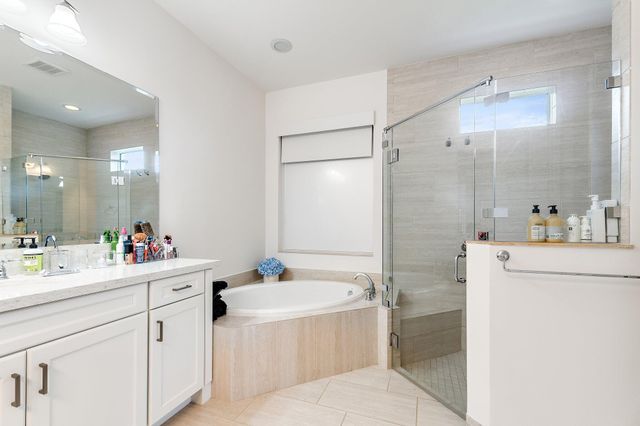 518 Carrara Court, Jupiter, FL 33478