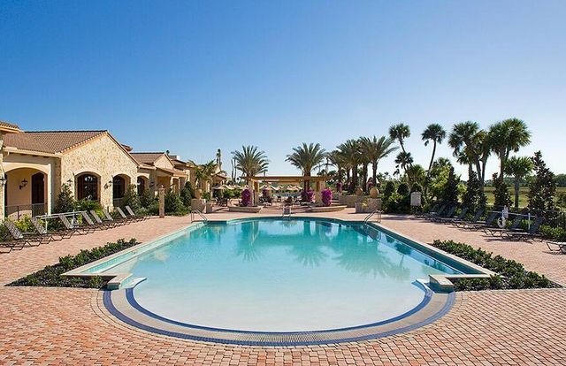 518 Carrara Court, Jupiter, FL 33478