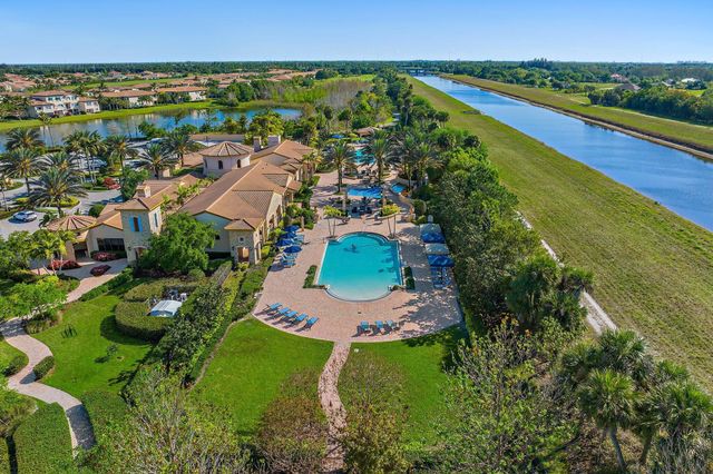 518 Carrara Court, Jupiter, FL 33478