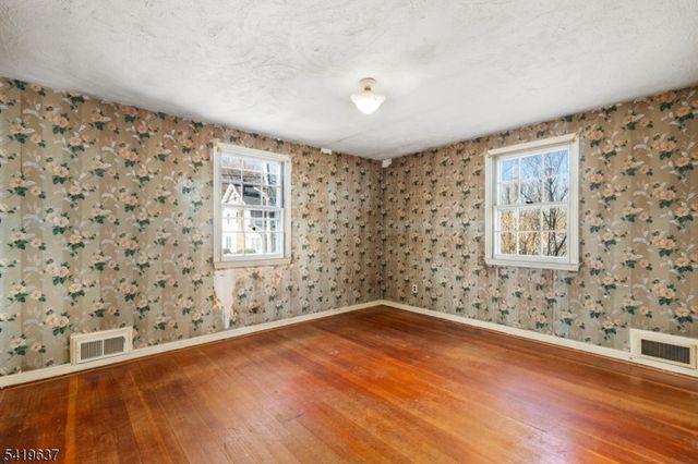 624 N Scotch Plains Ave, Westfield Town, NJ 07090