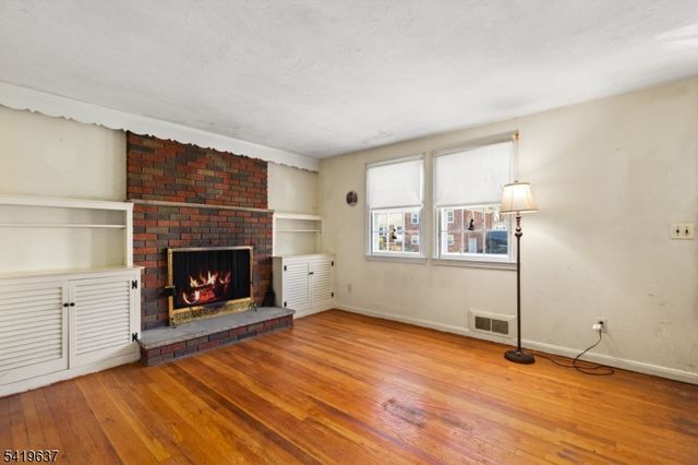 624 N Scotch Plains Ave, Westfield Town, NJ 07090