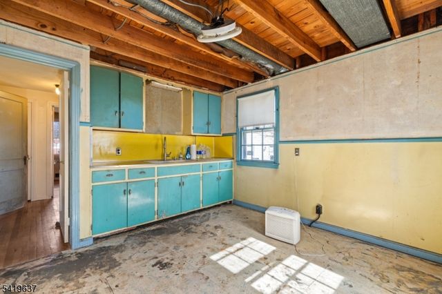 624 N Scotch Plains Ave, Westfield Town, NJ 07090