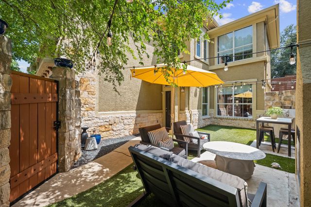 3406 Menchaca RD 8, Austin, TX 78704