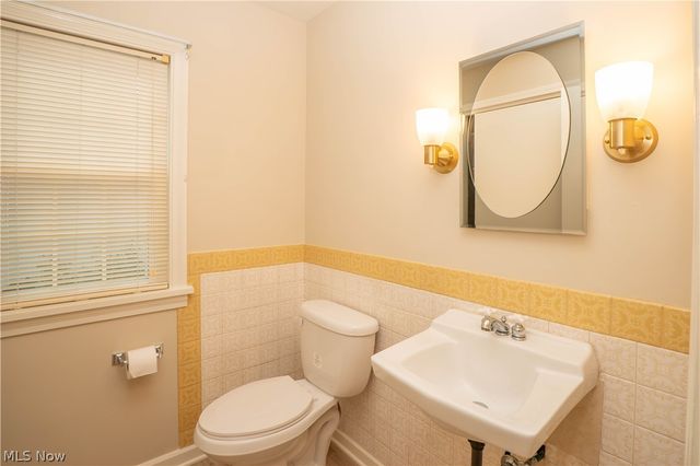 1032 Roosevelt Street NE, Massillon, OH 44646