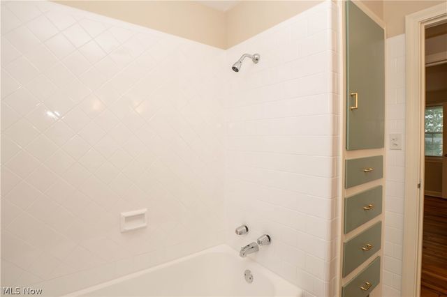1032 Roosevelt Street NE, Massillon, OH 44646