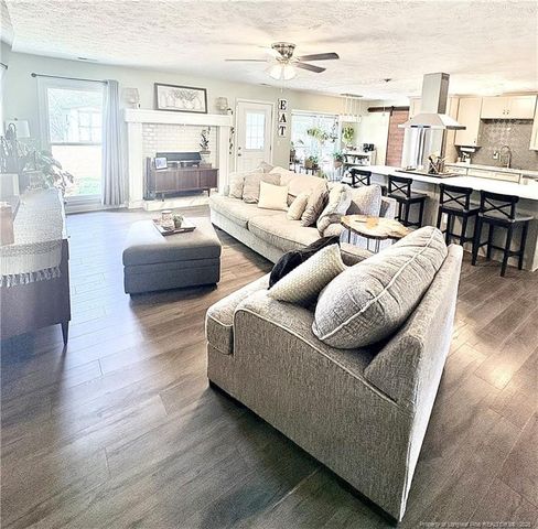 372 Woodberry Circle, Raeford, NC 28376