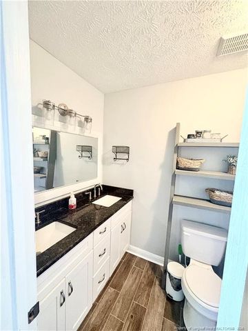 372 Woodberry Circle, Raeford, NC 28376