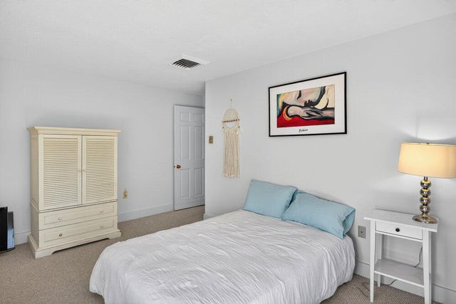 42 Old Colony Way APT 15, Orleans, MA 02653