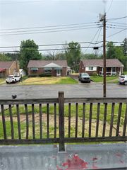 3220 Overlook Dr, Liberty Boro, PA 15133