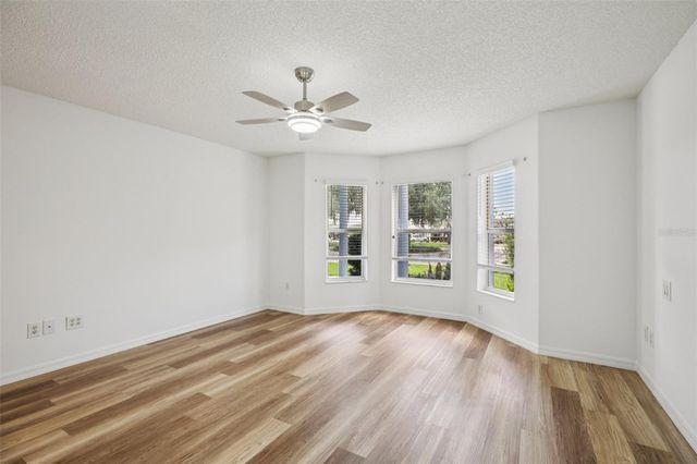 8690 SE 173RD WISTERIA STREET, The Villages, FL 32162