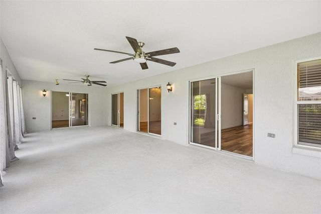 8690 SE 173RD WISTERIA STREET, The Villages, FL 32162