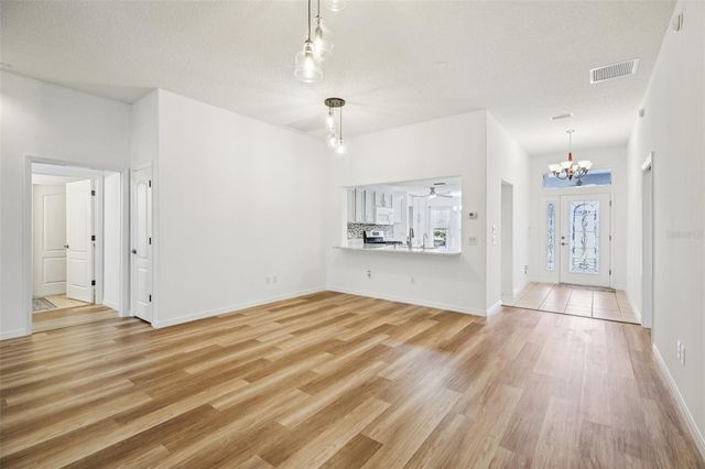 8690 SE 173RD WISTERIA STREET, The Villages, FL 32162