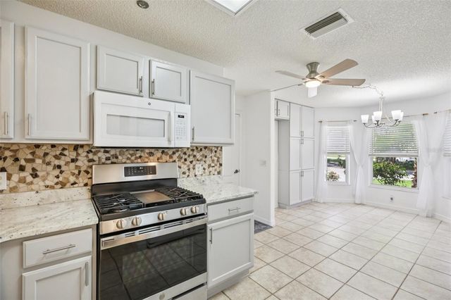 8690 SE 173RD WISTERIA STREET, The Villages, FL 32162