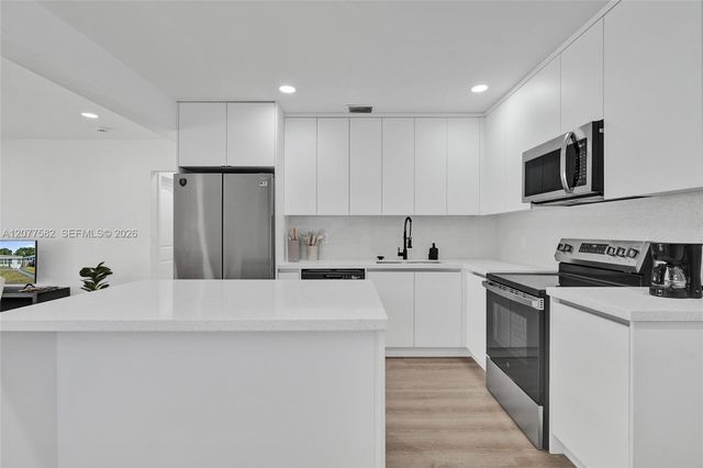 1115 NW 1st Avenue, Fort Lauderdale, FL 33311