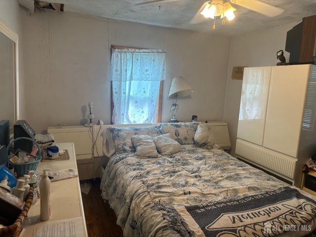 91 Lewis Street, Perth Amboy, NJ 08861