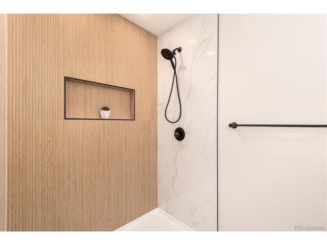 2005 S Monroe St, Denver, CO 80210