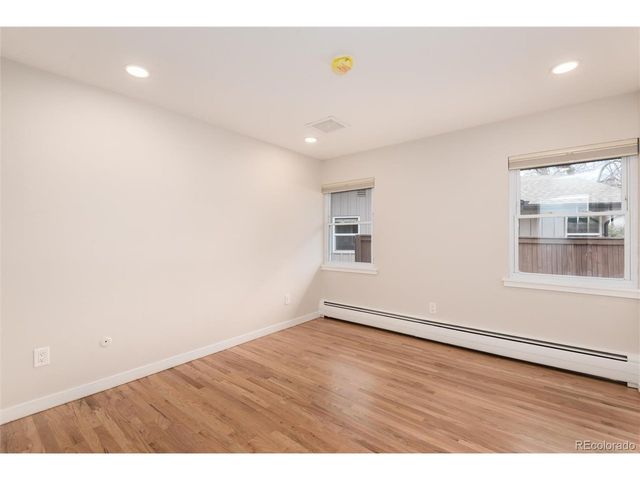 2005 S Monroe St, Denver, CO 80210