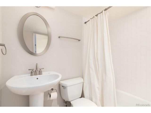 2005 S Monroe St, Denver, CO 80210