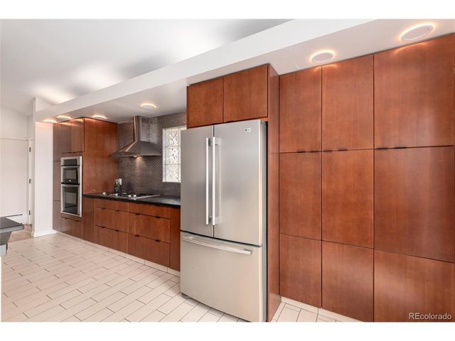 2005 S Monroe St, Denver, CO 80210