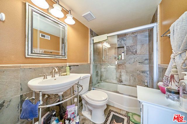 219 N Isabel Street 5, Glendale, CA 91206