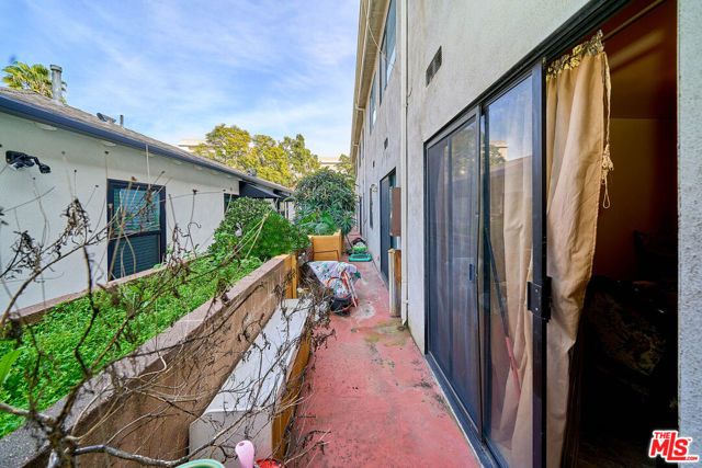 219 N Isabel Street 5, Glendale, CA 91206