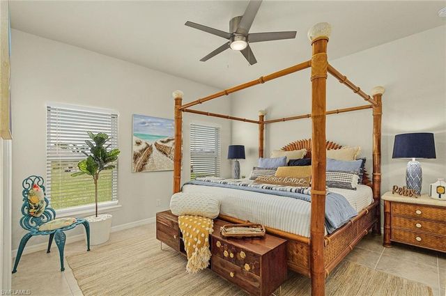 1823 NE 2ND TER, Cape Coral, FL 33993