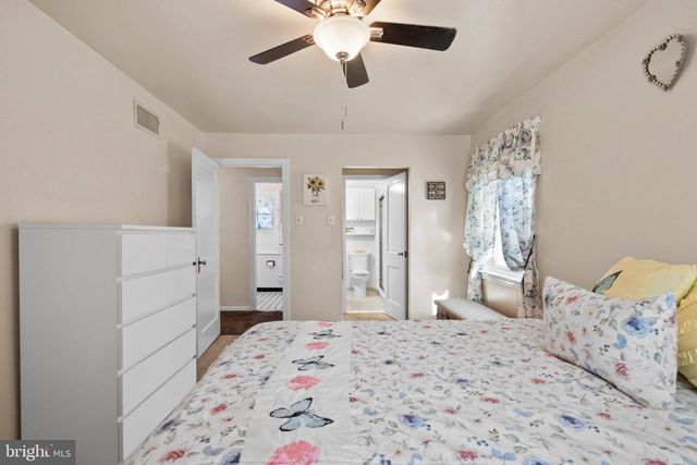 1709 ROBINSON AVE, Havertown, PA 19083