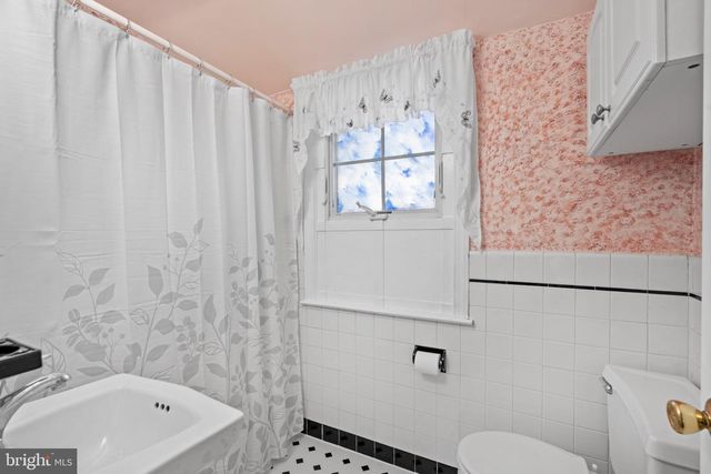 1709 ROBINSON AVE, Havertown, PA 19083
