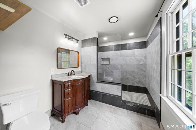 6 Huntington Drive, Somers, CT 06071