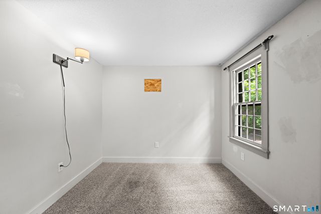 6 Huntington Drive, Somers, CT 06071