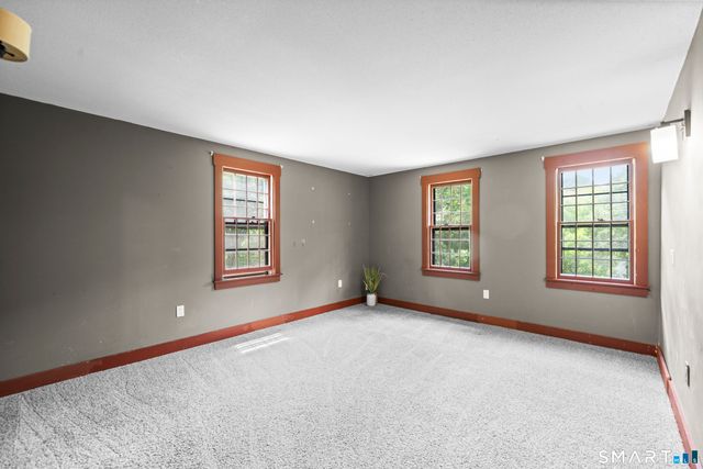 6 Huntington Drive, Somers, CT 06071
