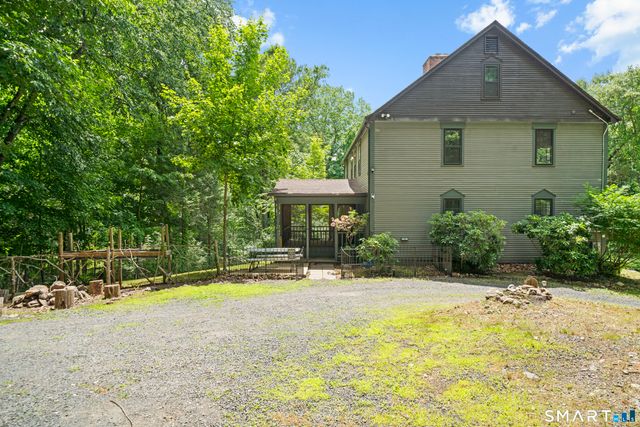 6 Huntington Drive, Somers, CT 06071