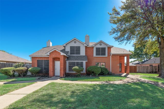914 wentwood Drive, Desoto, TX 75115
