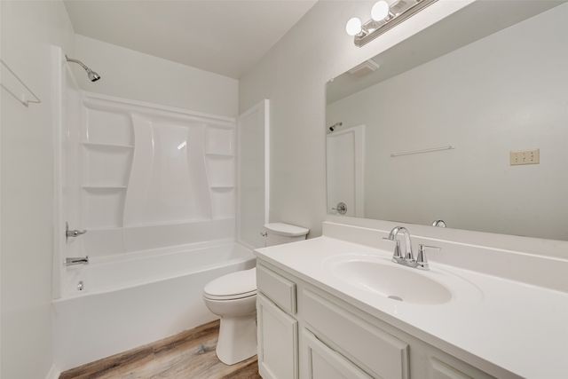 914 wentwood Drive, Desoto, TX 75115