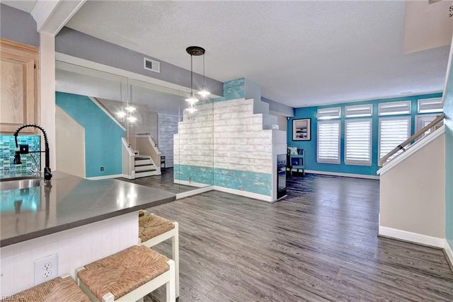 1030 Porte Harbour Arch ARCH, Hampton, VA 23664