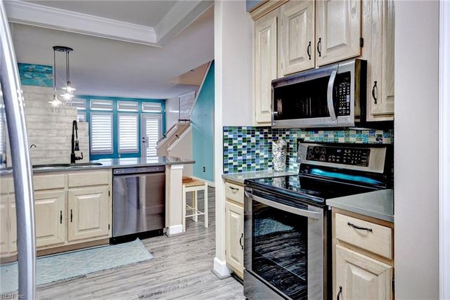1030 Porte Harbour Arch ARCH, Hampton, VA 23664