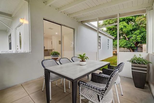 1251 NE 41st Dr NA, Pompano Beach, FL 33064