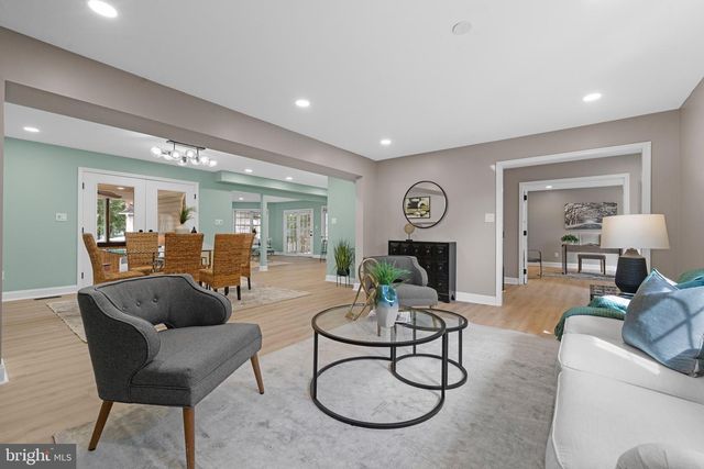 10429 HEADLY CT, Fairfax, VA 22032