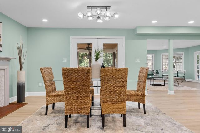 10429 HEADLY CT, Fairfax, VA 22032