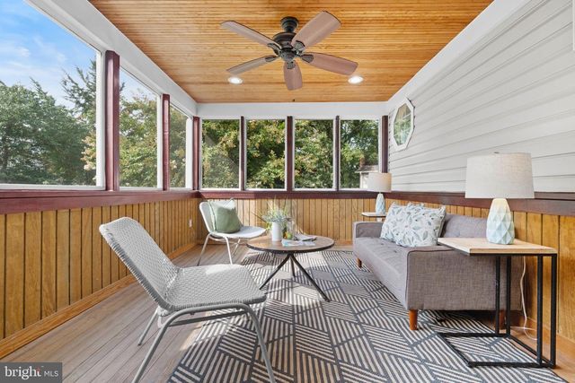 10429 HEADLY CT, Fairfax, VA 22032