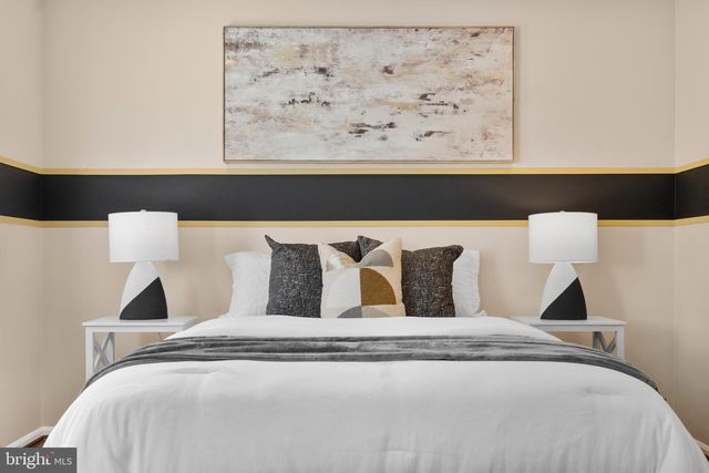 10429 HEADLY CT, Fairfax, VA 22032