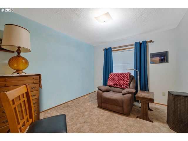 305 CYPRESS Ave, Garibaldi, OR 97118