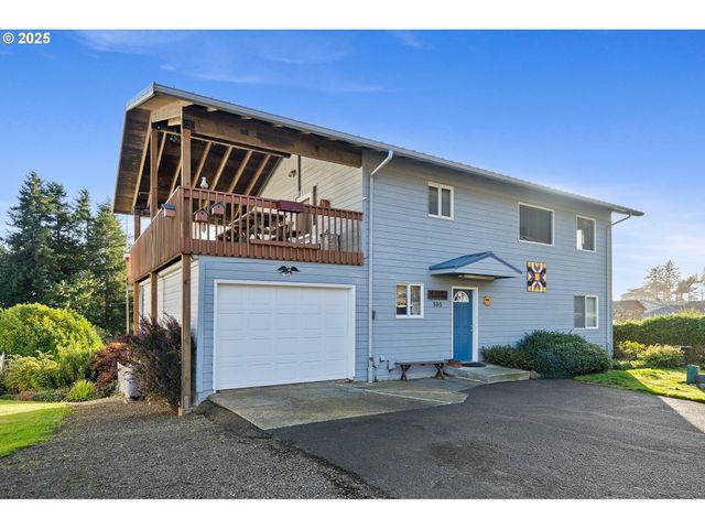 305 CYPRESS Ave, Garibaldi, OR 97118