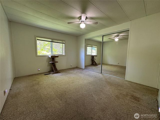 11615 Nisqually Park Loop SE, Olympia, WA 98513