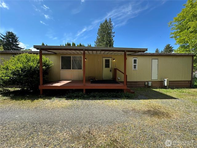 11615 Nisqually Park Loop SE, Olympia, WA 98513